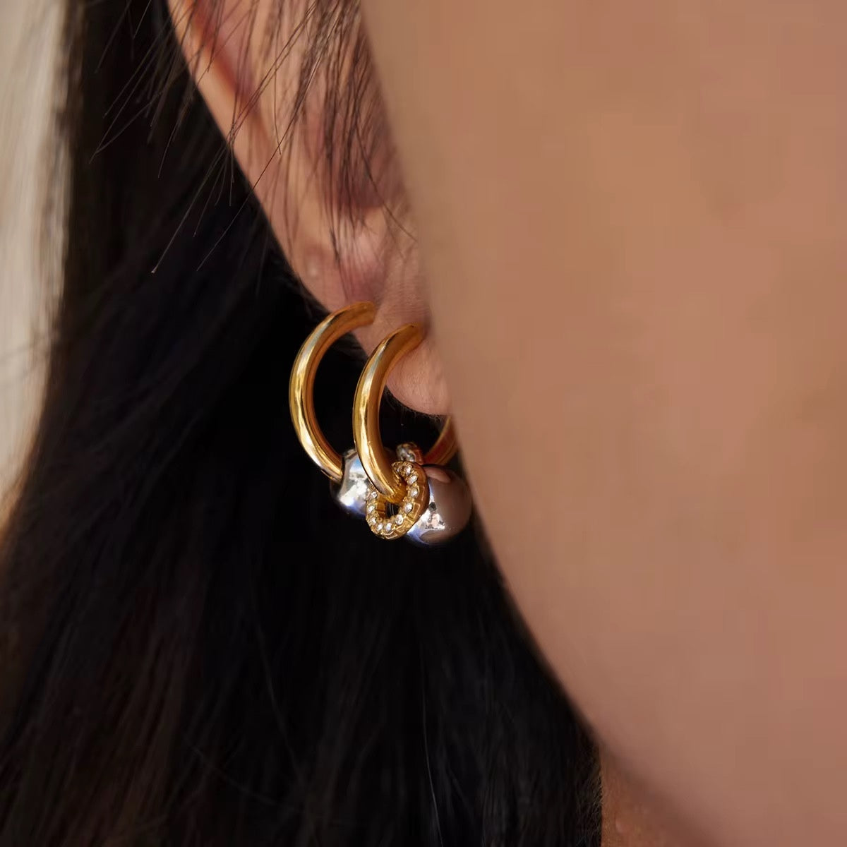 Luna Dual-Tone Hoop Earrings