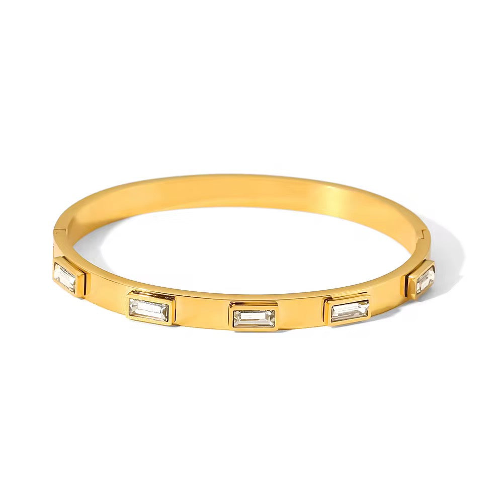 Timeless Gold Baguette Bangle